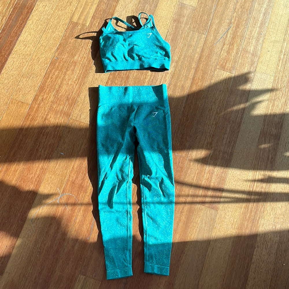 Aqua Gymshark bra leggings set, size small